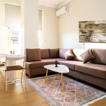 Home Inn Apartment 2 Near City Center Tirana Extérieur photo