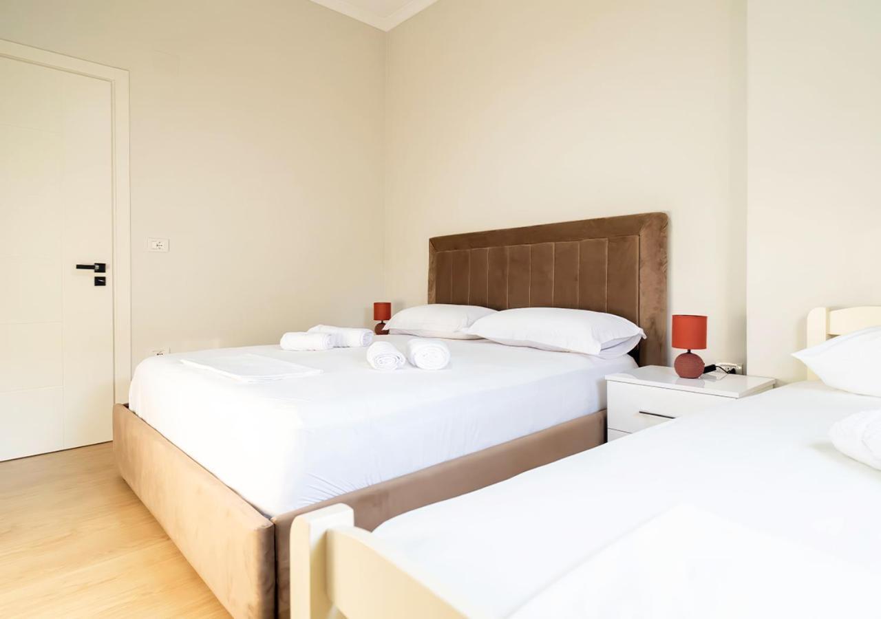 Home Inn Apartment 2 Near City Center Tirana Extérieur photo